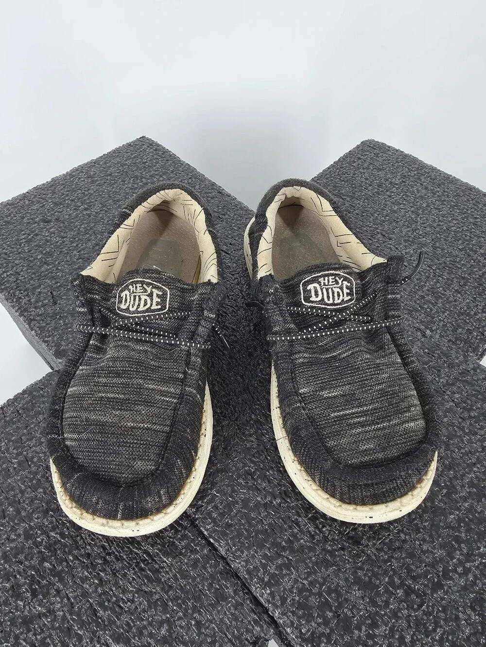 Hey Dude Wally Youth Stretch K12 Shoes Black Charcoal Heather Loafers